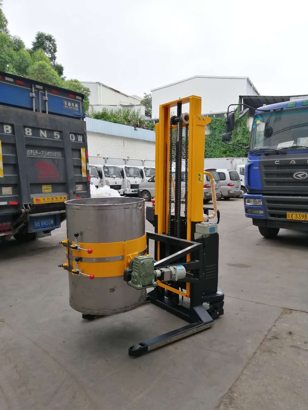 防爆蓄電池多功能油桶搬運車