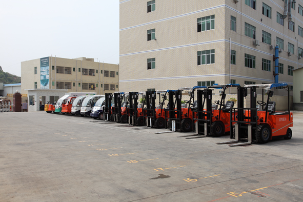 《中國叉車及鋰電池市場調(diào)研》