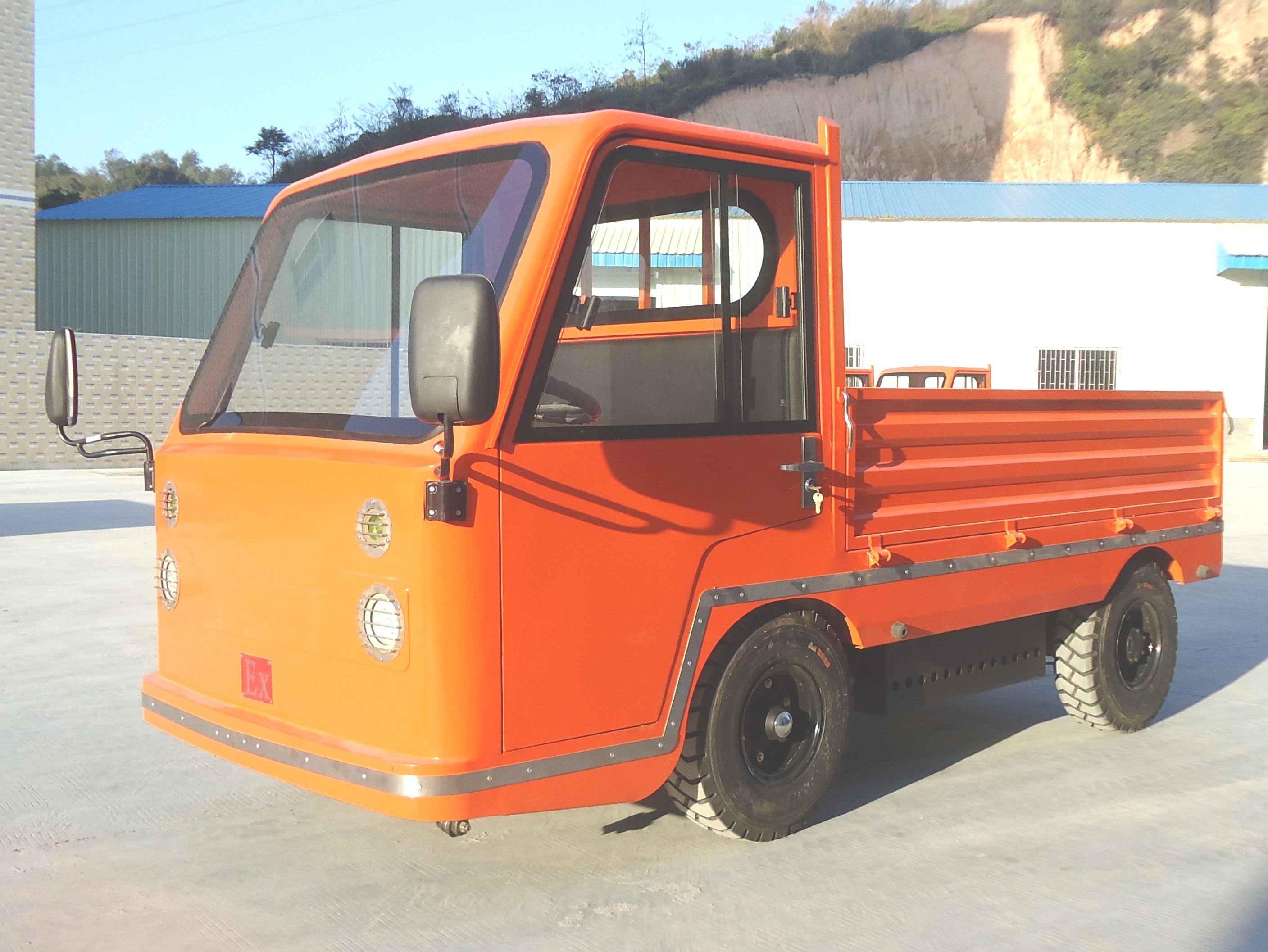 5噸防爆搬運車帶駕駛室封閉式