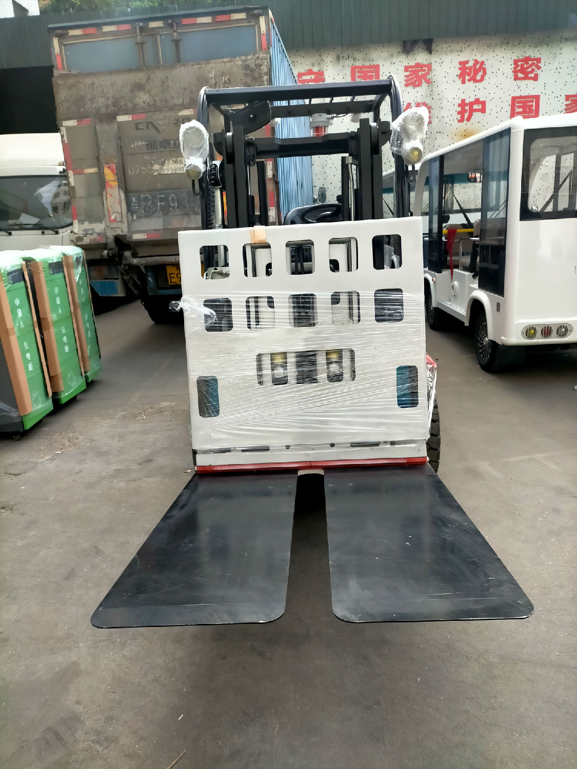 防爆叉車(chē)寬貨叉車(chē)