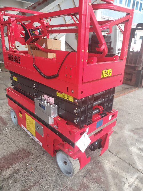 防爆剪叉式高空作業(yè)平臺(tái)